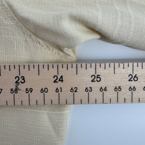 Tommy Bahama Button Down Mens L Beige 100% Silk Geometric Jacquard Short Sleeve - Picture 6 of 8